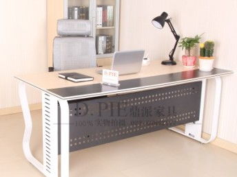 重慶雙層折疊辦公培訓桌 多功能實木長條桌的廠家直銷優勢